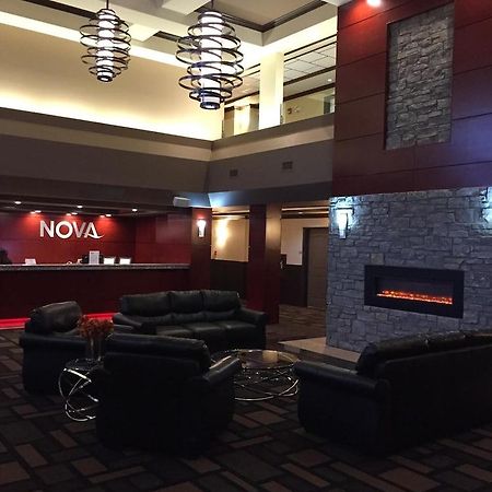 Chateau Nova Peace River Exterior photo